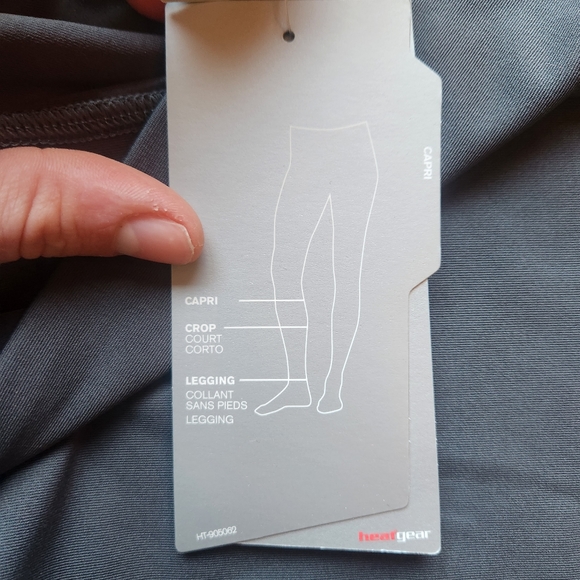 NWT Under Armour Capri - Picture 10 of 15